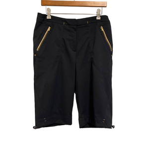 Tail‎ Tech Golf Short Black with Gold Zipper Pockets Size 10 Pre-Owned